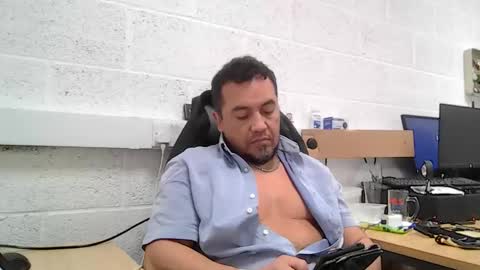 Snapshot of edwill13 chatting on 03.20.26 EdM online show from 03.20.26