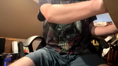 Snapshot of eelektross chatting on 09.25.25 eel online show from 09.25.25