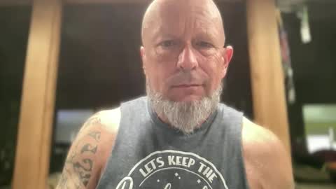 Snapshot of eevilempire chatting on 05.22.26 Harley Biker online show from 05.22.26