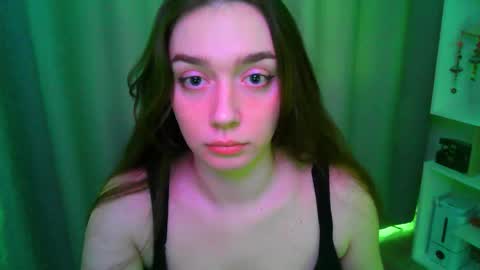 Snapshot of effie_balconii chatting on 03.12.26 effie_balconii online show from 03.12.26
