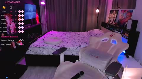 Effie online show from 03.09.25