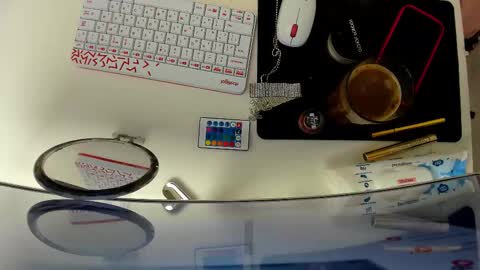 Effie Mur online show from 03.03.26