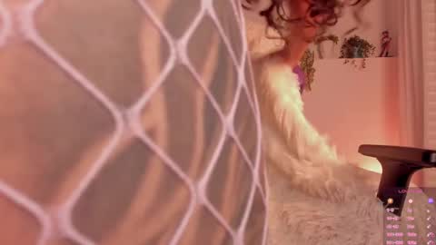 Snapshot of effy_cb chatting on 02.09.25 effy online show from 02.09.25