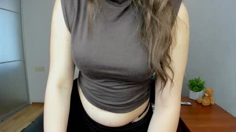 Effy Royse online show from 03.26.26