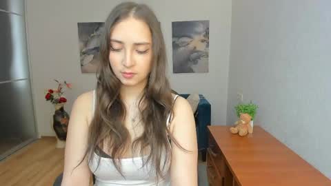 Snapshot of effy_royse chatting on 04.17.26 Effy Royse online show from 04.17.26
