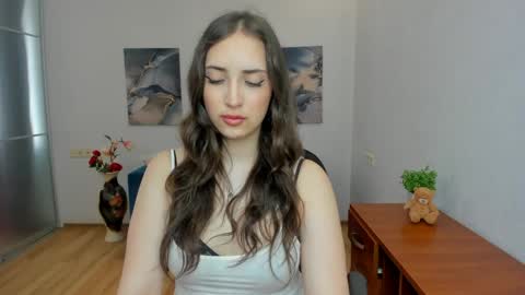 Snapshot of effy_royse chatting on 05.22.26 Effy Royse online show from 05.22.26