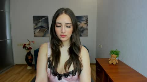 Snapshot of effy_royse chatting on 05.31.26 Effy Royse online show from 05.31.26
