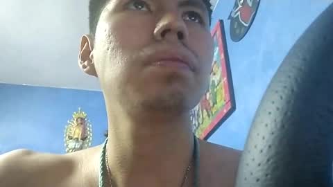 Snapshot of efrain9830 chatting on 01.12.25 efrain9830 online show from 01.12.25