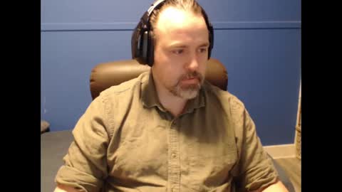 Snapshot of ehmac84 chatting on 11.09.25 Eh Mac online show from 11.09.25