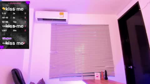 eileenn tanihara online show from 04.07.26