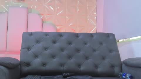 Eileen from your heart online show from 02.20.25