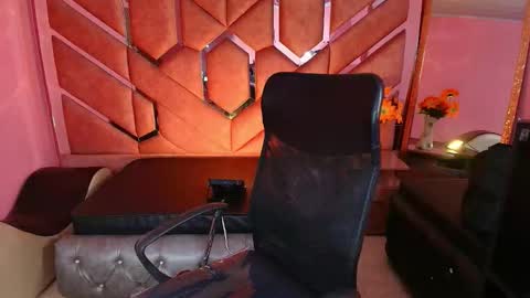 Eimy online show from 11.10.25