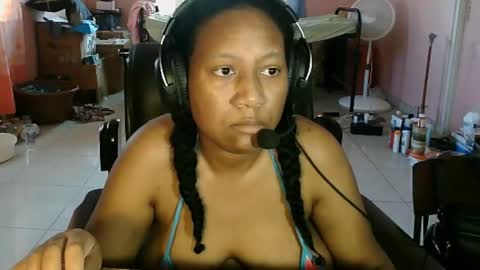 Eirondra Valeen online show from 03.18.26