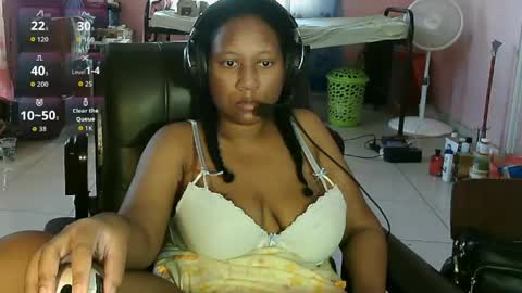 Eirondra Valeen online show from 05.23.26