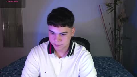 Snapshot of eithan_jonnes chatting on 02.26.26 Eithan online show from 02.26.26