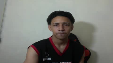 Snapshot of el_menor chatting on 04.18.26 Instagram BelowAbajo online show from 04.18.26