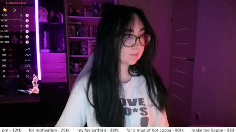 If you like it when I meow give me a thumbs up online show from 05.19.26