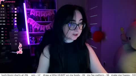 If you like it when I meow give me a thumbs up online show from 07.06.26