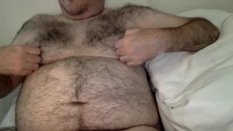 Snapshot of elago chatting on 05.21.26 elabear online show from 05.21.26