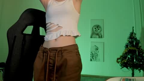 Your sweet girl online show from 12.19.24