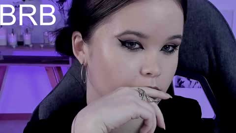 Your sweet girl online show from 01.15.25