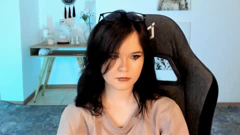 Your sweet girl online show from 03.01.25