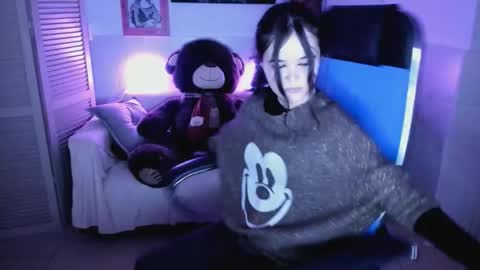 Your sweet girl online show from 10.14.25