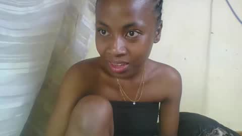 Snapshot of elalia1234 chatting on 09.21.25 elalia1234 online show from 09.21.25