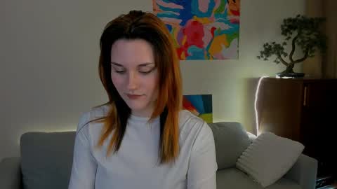 Snapshot of elani_lune chatting on 04.23.26 Elani online show from 04.23.26