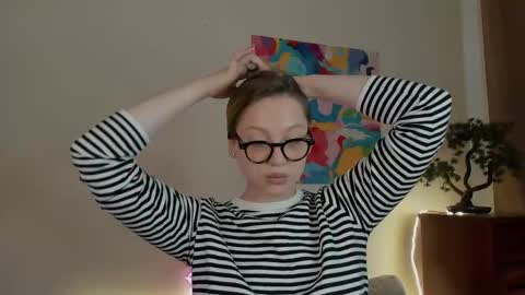 Snapshot of elani_lune chatting on 05.03.26 Elani online show from 05.03.26
