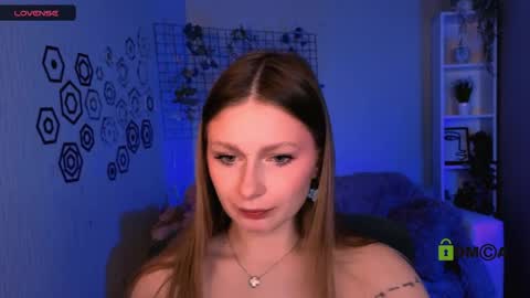 Elara online show from 04.04.26