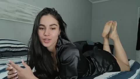 Elara Hayes online show from 06.07.26