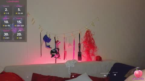 elarasable online show from 04.10.26