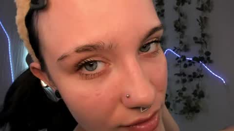 elastikiss online show from 07.06.26