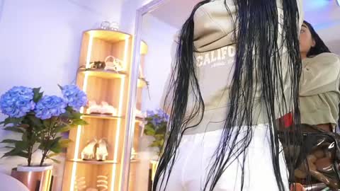 Elasummeer online show from 04.06.26