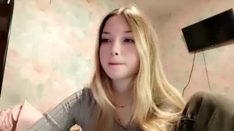 MIa online show from 04.10.26