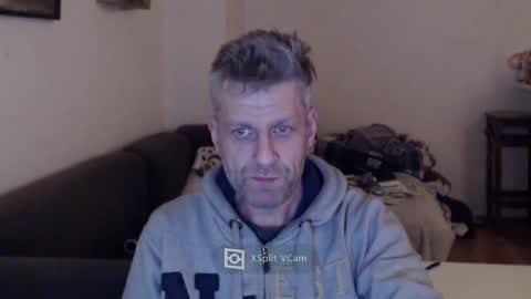 Snapshot of elculiador2207 chatting on 12.03.24 Timm online show from 12.03.24