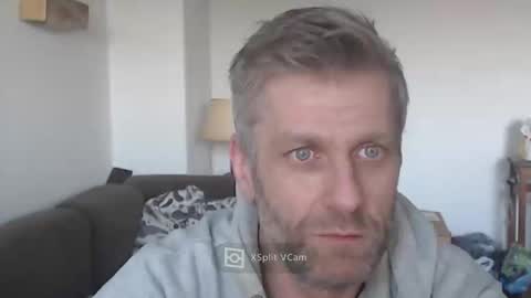 Snapshot of elculiador2207 chatting on 01.10.25 Timm online show from 01.10.25