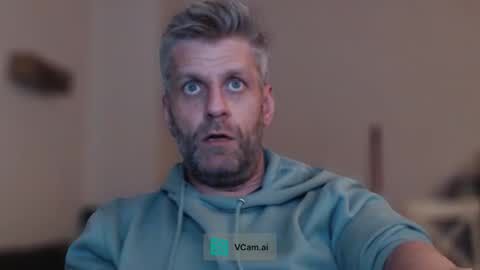 Snapshot of elculiador2207 chatting on 10.02.25 Timm online show from 10.02.25