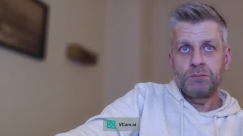 Snapshot of elculiador2207 chatting on 11.02.25 Timm online show from 11.02.25