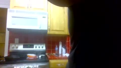 Snapshot of eldisiac chatting on 12.26.24 EL-Disiac online show from 12.26.24