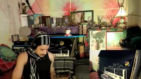 Snapshot of eleazar_blake chatting on 10.11.25 Sir Eleazar online show from 10.11.25