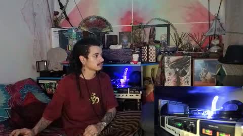 Snapshot of eleazar_blake chatting on 10.30.25 Sir Eleazar online show from 10.30.25