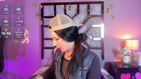 Snapshot of electra_gosselin chatting on 05.30.26 electra_gosselin online show from 05.30.26