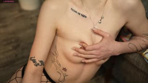 Jess online show from 04.11.26