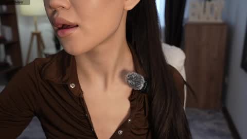 Jess online show from 04.24.26