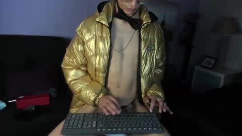 Elegant online show from 12.09.24