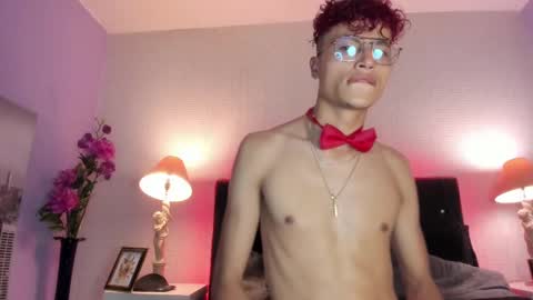 Elegant online show from 12.29.24