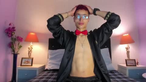 Elegant online show from 01.05.25