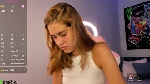 Snapshot of elena_grace chatting on 06.10.26 Jenny online show from 06.10.26